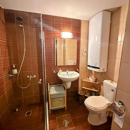 Orelyak - Cozy Mountain 2br, 100m To Gondola Διαμέρισμα